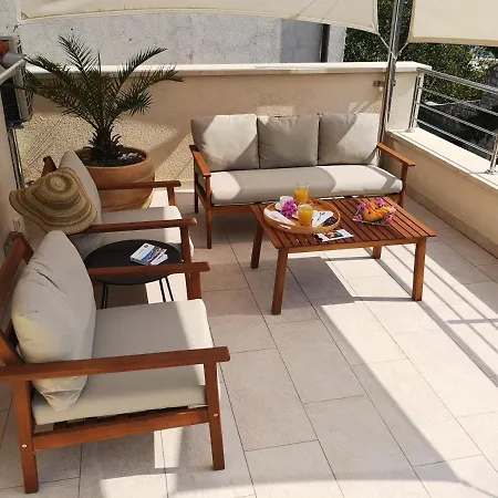 Orsan - Elegant With Private Terrace * Ragusa