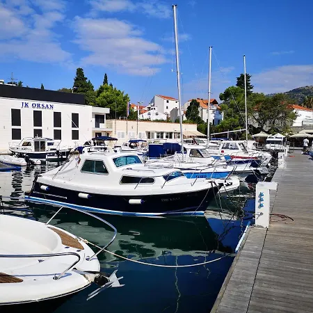 Orsan - Elegant With Private Terrace * Dubrownik
