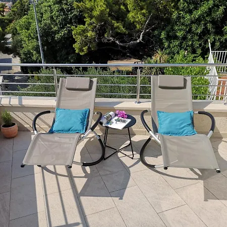Orsan - Elegant With Private Terrace Apartment *