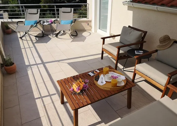 Orsan - Elegant With Private Terrace * Ragusa