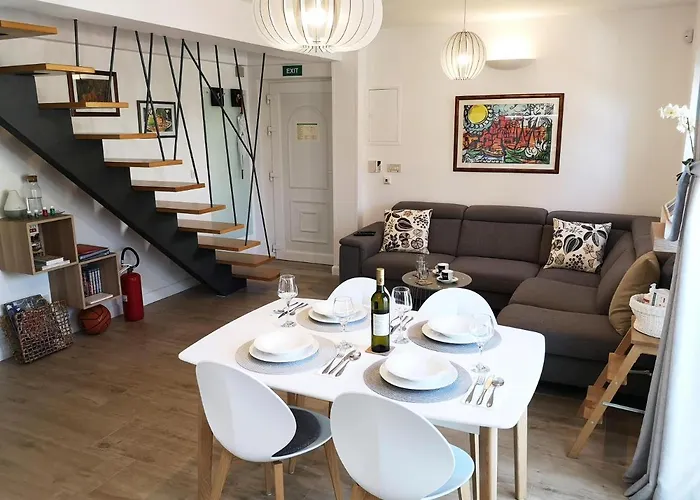 Appartamento Orsan - Elegant With Private Terrace Ragusa