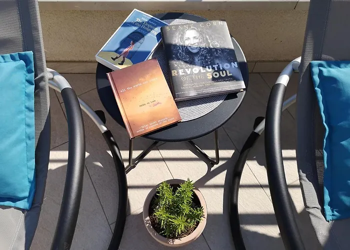 Orsan - Elegant With Private Terrace *