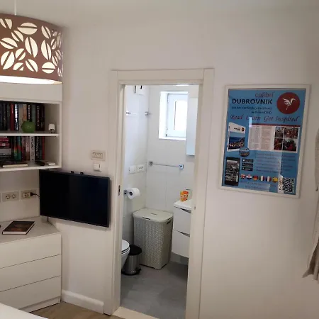 Orsan - Elegant With Private Terrace Apartment Dubrovnik