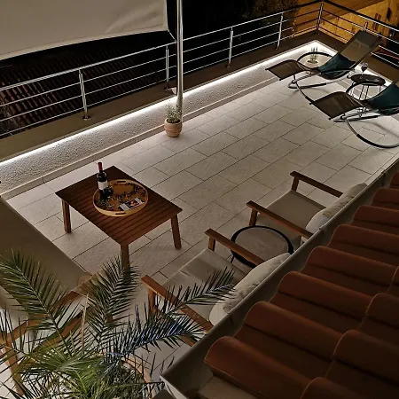 Orsan - Elegant With Private Terrace 公寓 *